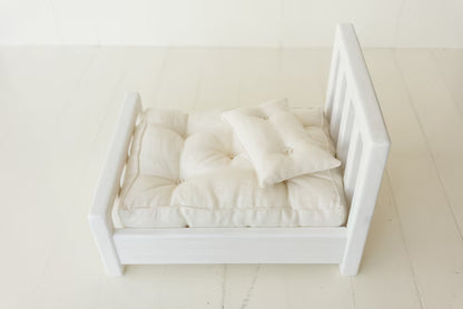 Newborn Wooden Bed Photo Prop
